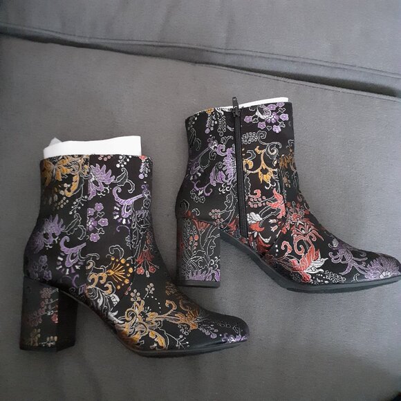 Vintage NWT Brash embroidered floral short boots women's size 10 - Picture 2 of 4